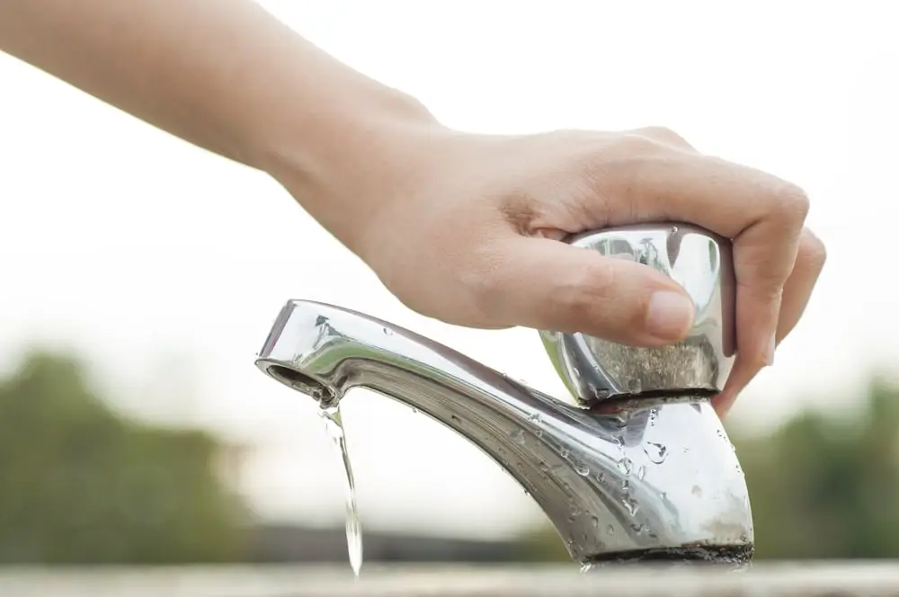 Turning off faucet with low water pressure.