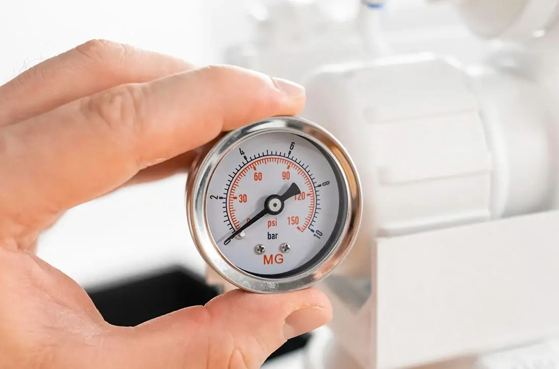 Low water pressure - pressure gauge shows the pressure